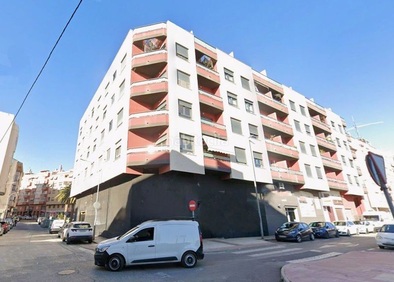 Foto 4090197b-c201-4c9f-b554-b889edbef0e0. Local comercial a Campello Pueblo Campello (el)