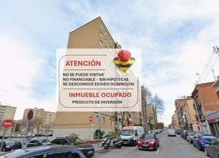 Pis a Espronceda. Piso en venta en sabadell, 3 dormitorios.