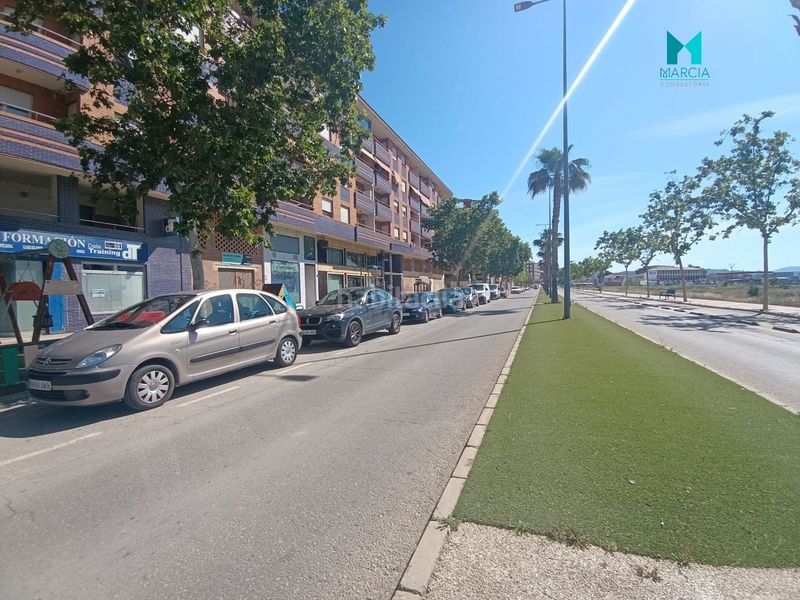 Foto 121e9aad-ab9f-4675-a83e-ee36d0bfb1e1. Pis amb aparcament a Jumilla