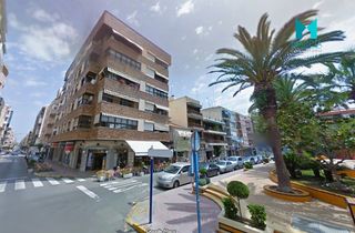 Flat in Centro - Muelle Pesquero. Piso en venta en torrevieja, 3 dormitorios.