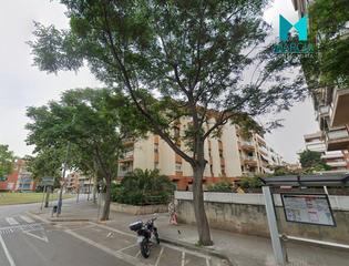 Etagenwohnung in Marianao. Piso en venta en sant boi de llobregat, 3 dormitorios.