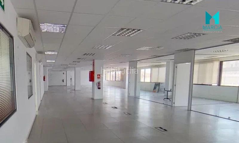 Foto 964f8e10-dd54-4d02-858c-b41492537e16. Location bureau dans Tres Olivos-Valverde Madrid