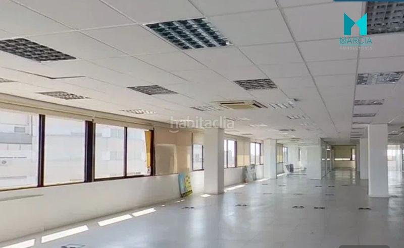 Foto 92e1dc0a-8d5c-43cc-acaf-b5e093ab574f. Rent office space in Tres Olivos-Valverde Madrid