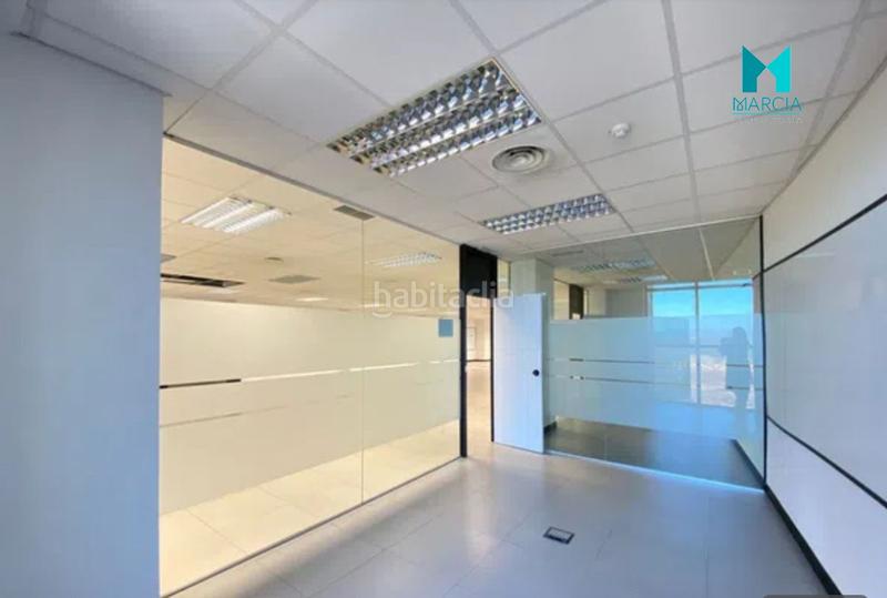 Foto 004f6651-c7db-4ebf-af5a-265e6924f2a9. Rent office space in Las Tablas Madrid