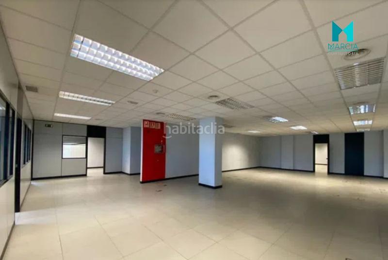 Foto 981615d2-5da2-45c1-bf4a-0864237a72e4. Rent office space in Las Tablas Madrid