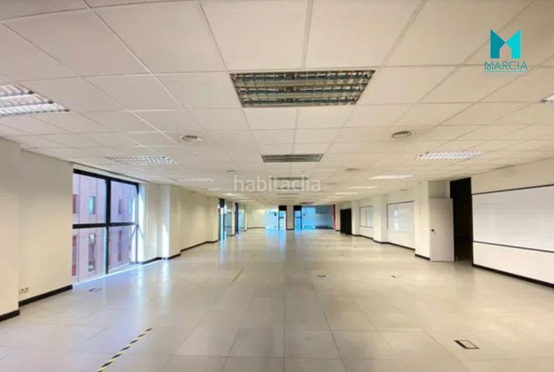 Foto e500154e-e576-48fb-83ae-24a3b26170da. Rent office space in Las Tablas Madrid