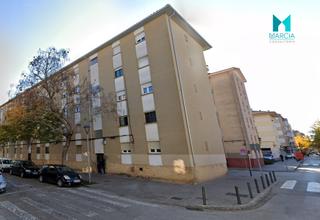 Pis a Sant Narcis. Piso en venta en eixample.