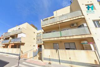 Dúplex a Residencial Triana - Barrio Alto. Duplex en venta en las gabias.