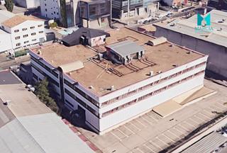 Alquiler Edificio en Zona Industrial. Edificio en alquiler en zona industrial.
