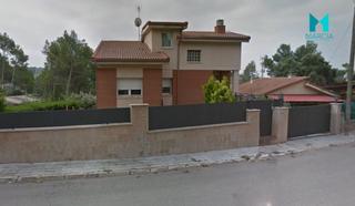 Xalet a Castellnou de Bages. Chalet en venta en castellnou de bages.