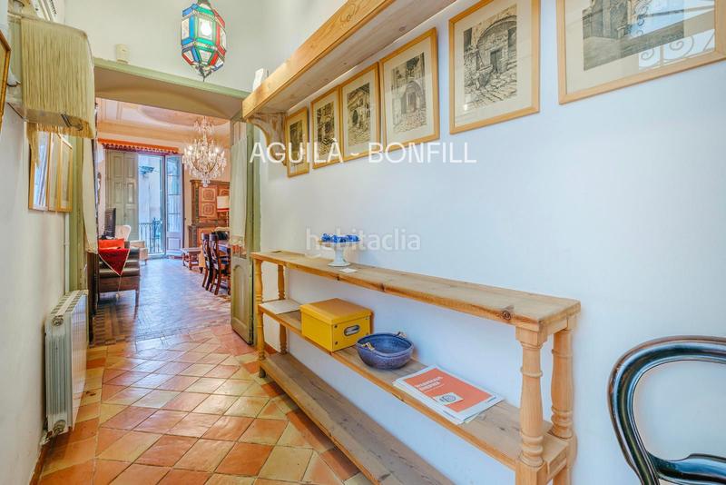 Foto d7134622-aa5c-4ef4-8ef3-6513c2012e78. Etagenwohnung in Gòtic Barcelona