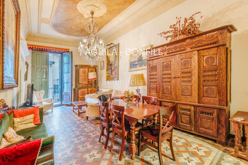 Foto fbba08e8-2331-474e-8e35-a978c1e28b7f. Etagenwohnung in Gòtic Barcelona