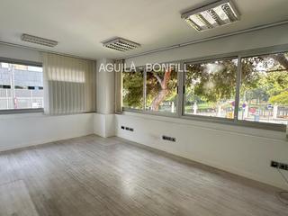 Oficina a Sabino de Arana 20