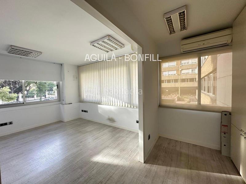Foto cdfa2cd8-3448-494c-a7af-75d6ad20a407. Miete büro in sabino de arana 20 in Sant Ramon - Maternitat Barcelona