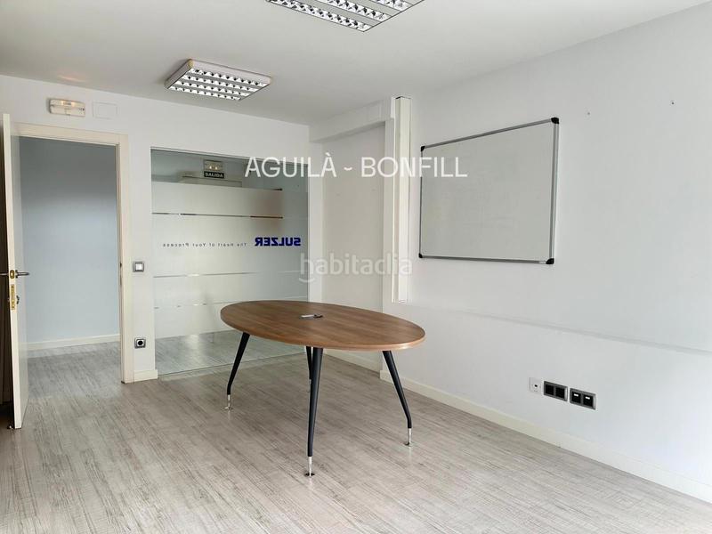 Foto d53f9c0a-2b6b-4d01-8daa-2d38f9f65a73. Miete büro in sabino de arana 20 in Sant Ramon - Maternitat Barcelona