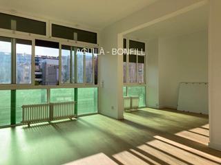 Affitto Appartamento in Tres Torres. En barcelona