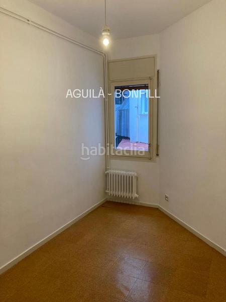 Foto f4af6cf3-64a0-49bd-aba9-3a7ce5cce43e. Lloguer pis amb calefacció aparcament a Tres Torres Barcelona