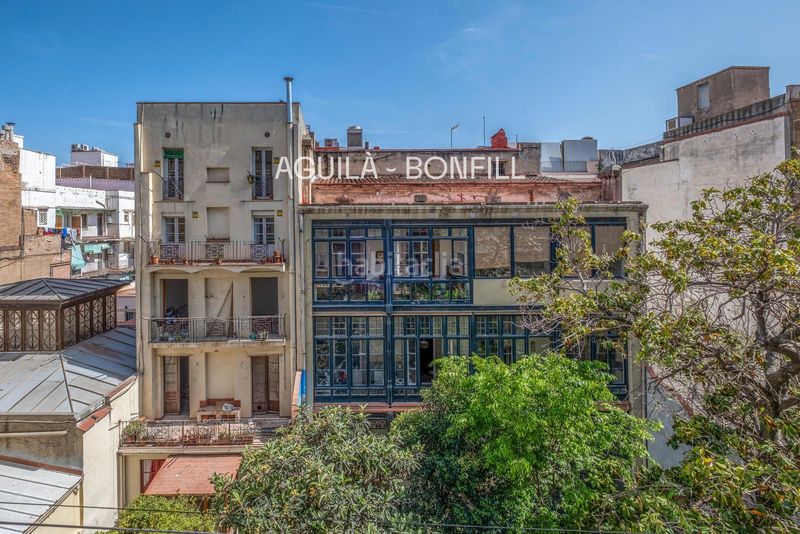 Foto d4c13a68-a245-4448-869a-94bf3f0d9d2f. Pis amb calefacció a Gòtic Barcelona