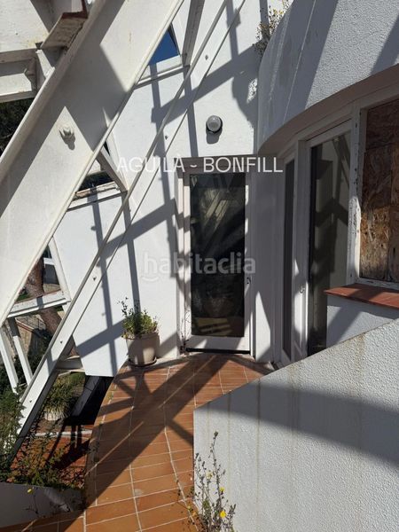 Foto e99bf181-c472-482b-a1f2-9ee45bcf0bdc. Xalet a Cabrils
