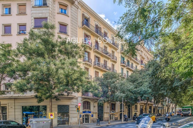 Foto 3cd66b7f-e491-4fcf-ac14-463f8f375fa4. Àtic amb calefacció a Sant Antoni Barcelona