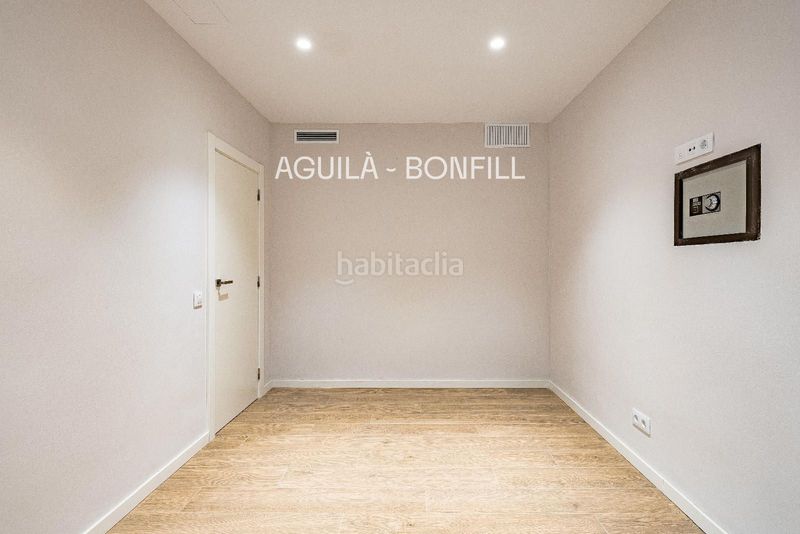 Foto 0ef2f32a-a969-41f5-b039-d1d4c74df53d. Àtic amb calefacció a Congrés - Indians Barcelona