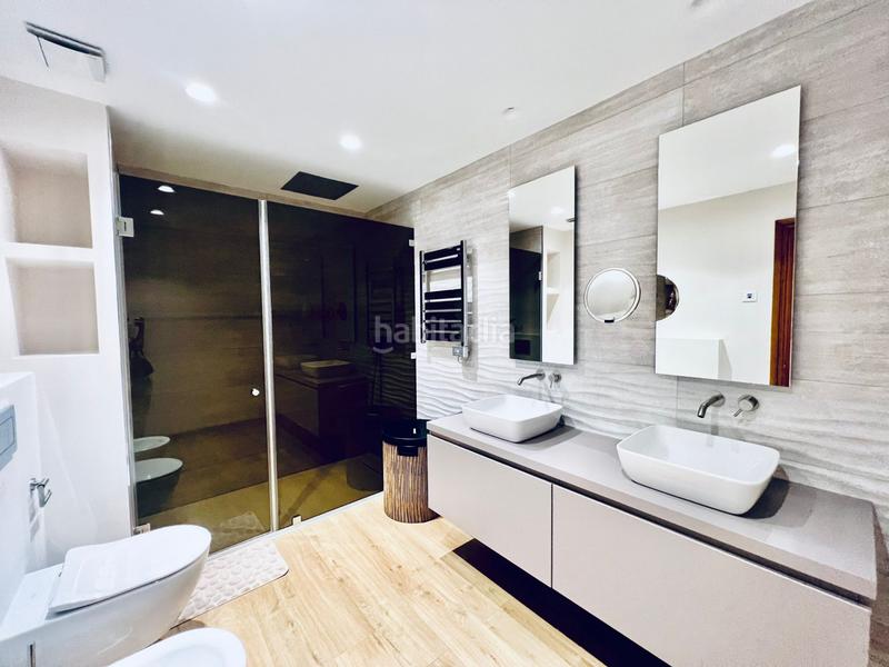 Foto 379e499a-1356-4cac-a64f-d522572d54ec. Maison avec parking piscine dans Nueva Andalucía centro Marbella