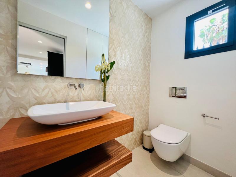 Foto 73a6198c-4650-471a-9e7a-a71d28d7cb9a. Maison avec parking piscine dans Nueva Andalucía centro Marbella