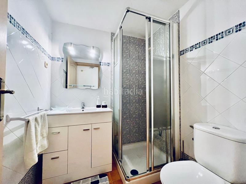 Foto abb6b131-fd72-4d4b-8e13-9a1adfddd9f5. Maison avec parking piscine dans Nueva Andalucía centro Marbella