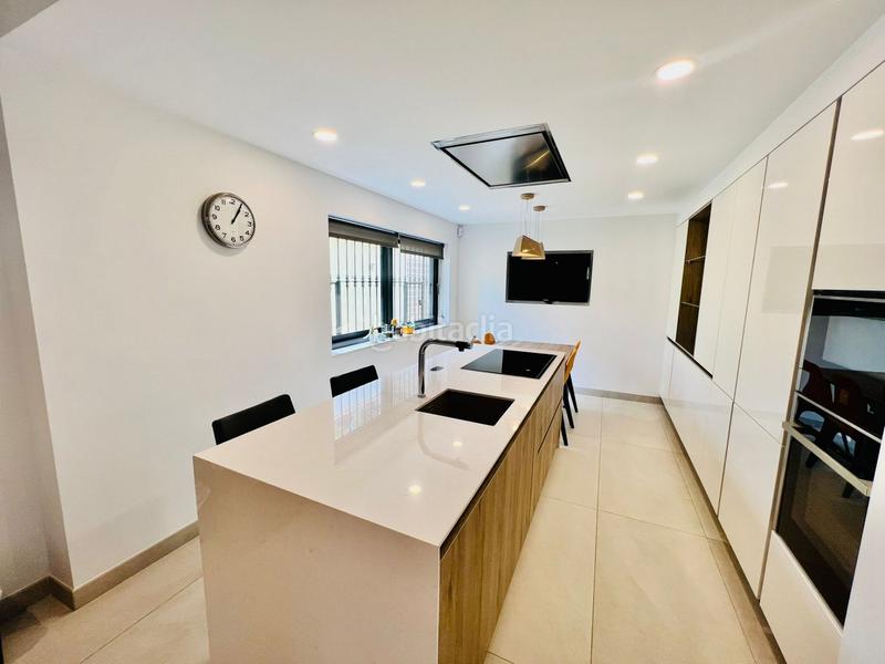 Foto fe97405e-9c1c-4d1e-b212-589c74ec61d8. Maison avec parking piscine dans Nueva Andalucía centro Marbella