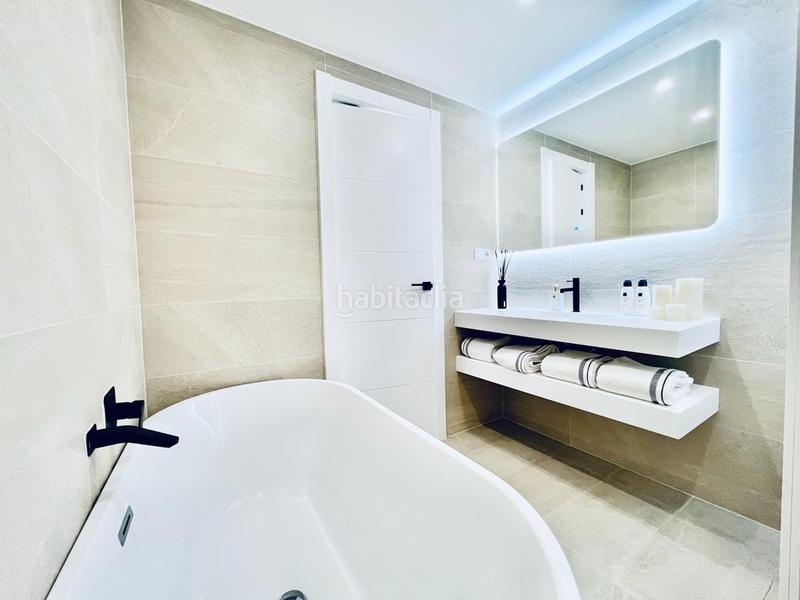 Foto 97a30e2b-c276-4f31-80e5-061834be7320. Apartamento lujoso apartamento recientemente renovado en aloha pueblo un haven de elegancia y confort en Marbella