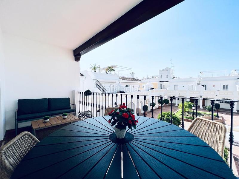 Foto 9d919fe9-fcb2-4699-b067-9595b816a8f8. Apartamento lujoso apartamento recientemente renovado en aloha pueblo un haven de elegancia y confort en Marbella