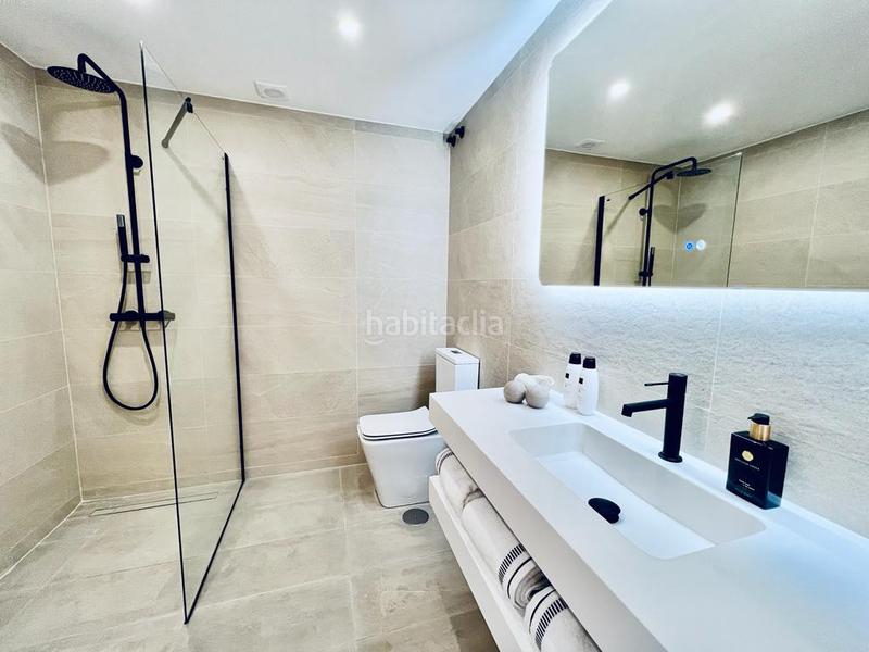 Foto ce4646cb-f9b7-42c6-960c-529b526db8da. Apartamento lujoso apartamento recientemente renovado en aloha pueblo un haven de elegancia y confort en Marbella