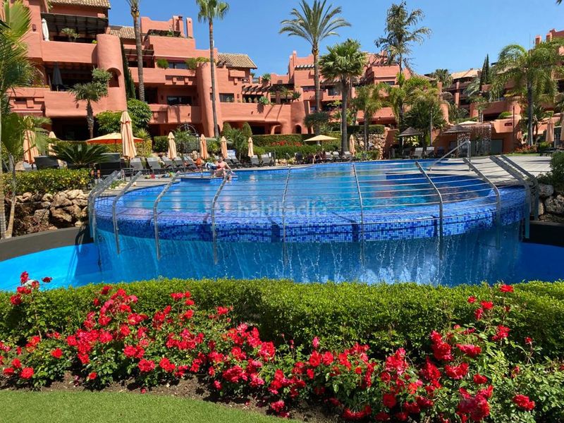 Foto d1521301-ffec-4e58-9f97-55b8bf15fa4b. Apartament amb aparcament piscina a Villacana - Costalita - Saladillo Estepona