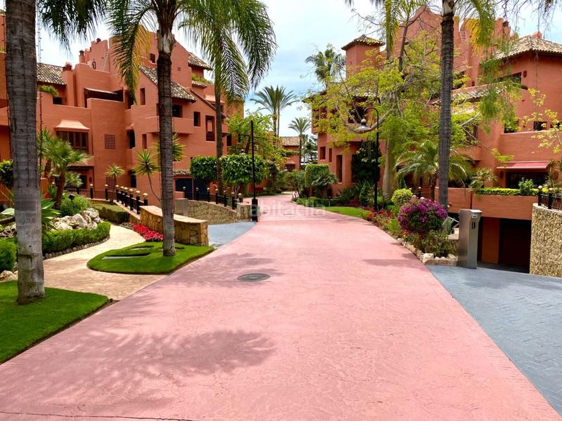 Foto e61d165b-cba3-4c1f-89a9-89b0ca2d4e59. Apartament amb aparcament piscina a Villacana - Costalita - Saladillo Estepona