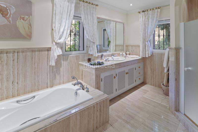 Foto df0694f0-1b51-4c49-92b9-c944689ca2d9. Maison avec parking piscine dans Casco Antiguo Marbella