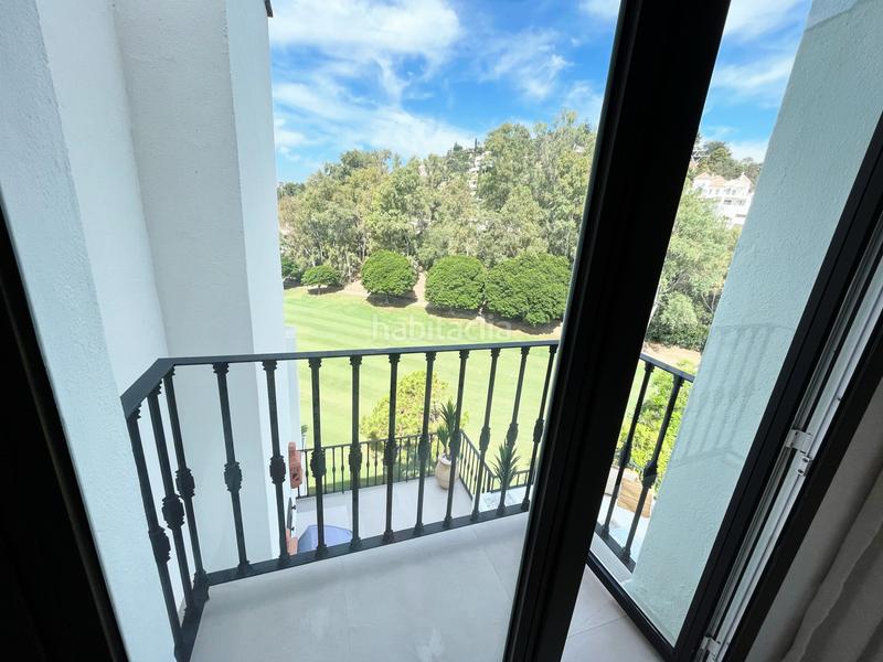 Foto 7c728e7f-a2ed-414e-ac49-8c216d9fa6f4. Attique avec piscine dans Los Naranjos Marbella