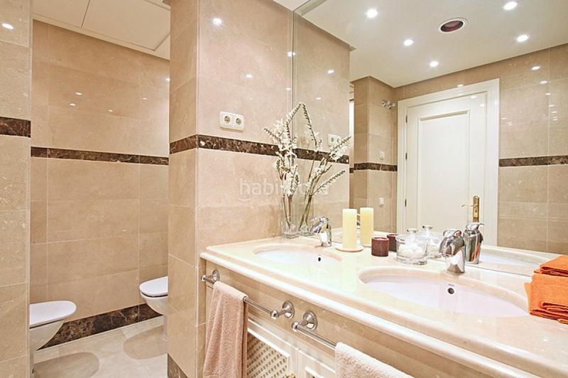 Foto 792e3cdb-cadf-4cd5-871f-0c4383fc666f. Ático atico en venta en Casco Antiguo Marbella