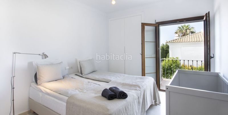 Foto 27e87bce-8168-4230-8847-138b34fb4dd7. Casa amb aparcament piscina a Casco Antiguo Marbella