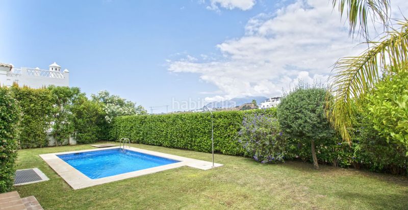 Foto 971c63fa-b1fc-4564-8b2d-da677b320ef9. Casa amb aparcament piscina a Casco Antiguo Marbella
