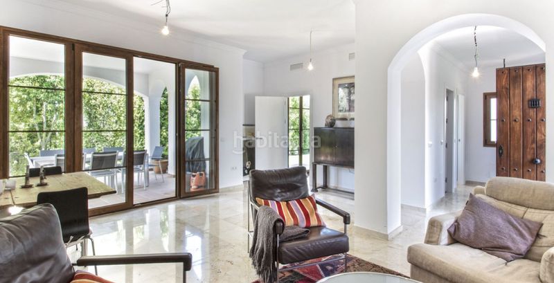 Foto b0b425d9-a888-4a2f-b299-66f306bf7b29. Casa amb aparcament piscina a Casco Antiguo Marbella