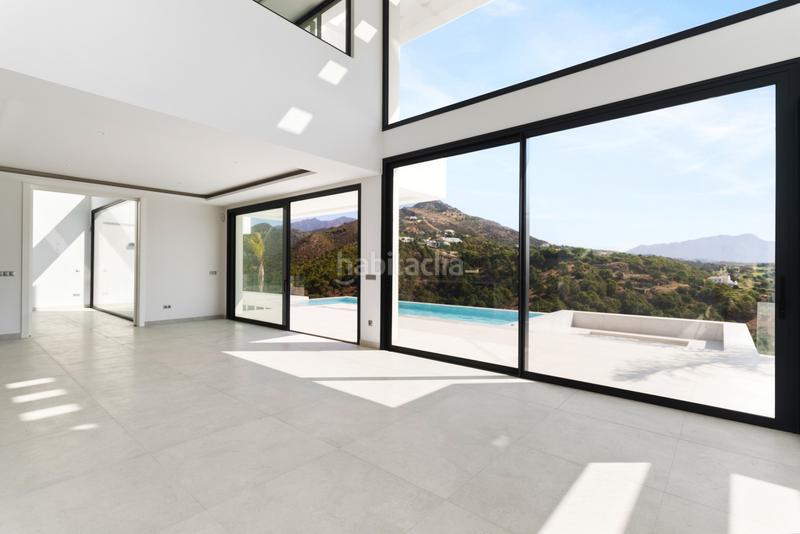 Foto c22bb4f0-d18a-46a5-9b75-2bf514ba9ab5. Casa con parcheggio piscina in Casco Antiguo Marbella