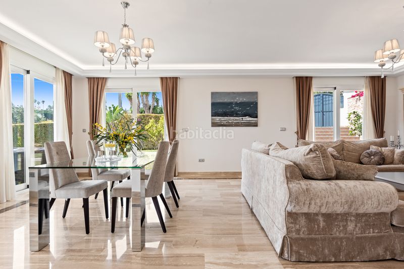 Foto 64ff1b93-3600-4774-a493-e2bed76b4563. Casa amb aparcament piscina a Casco Antiguo Marbella