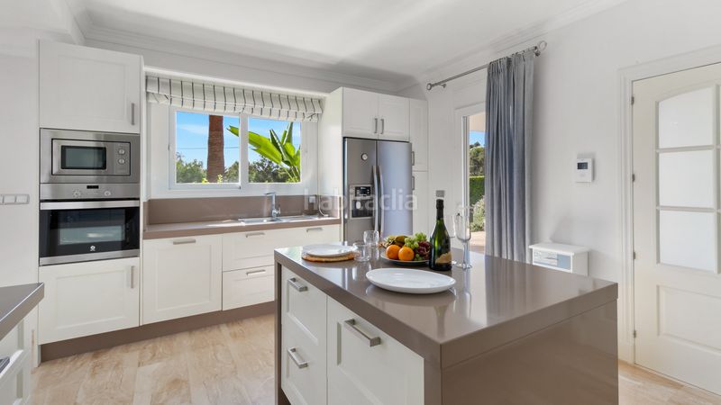 Foto ab760784-4d0d-42e0-8312-e4903c73b72b. Casa amb aparcament piscina a Casco Antiguo Marbella