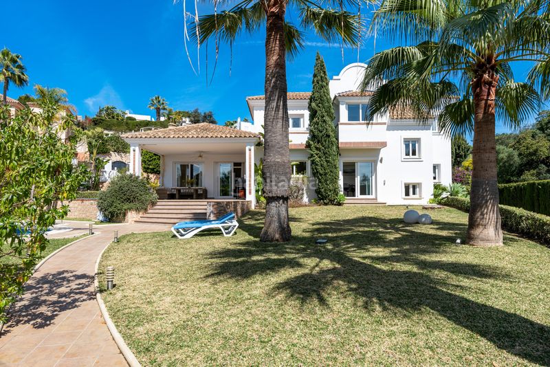 Foto b3a8d362-6cf7-40b8-b306-2c90d7ce3d02. Casa amb aparcament piscina a Casco Antiguo Marbella
