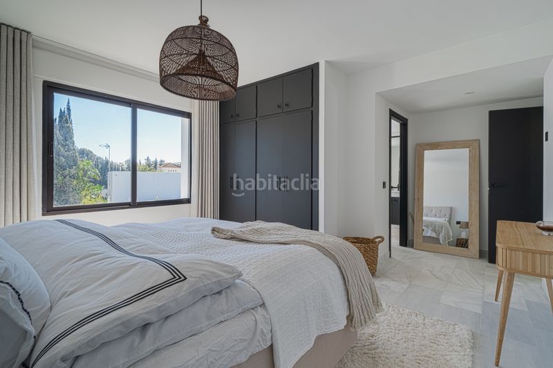 Foto 1bd54a24-0282-4047-a197-422b3bb1f8a3. Casa amb aparcament piscina a Casco Antiguo Marbella