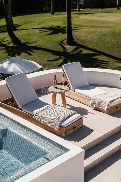 Foto af9aff60-755b-40c4-8cb6-bce3e81cdbe1. Casa amb aparcament piscina a Casco Antiguo Marbella