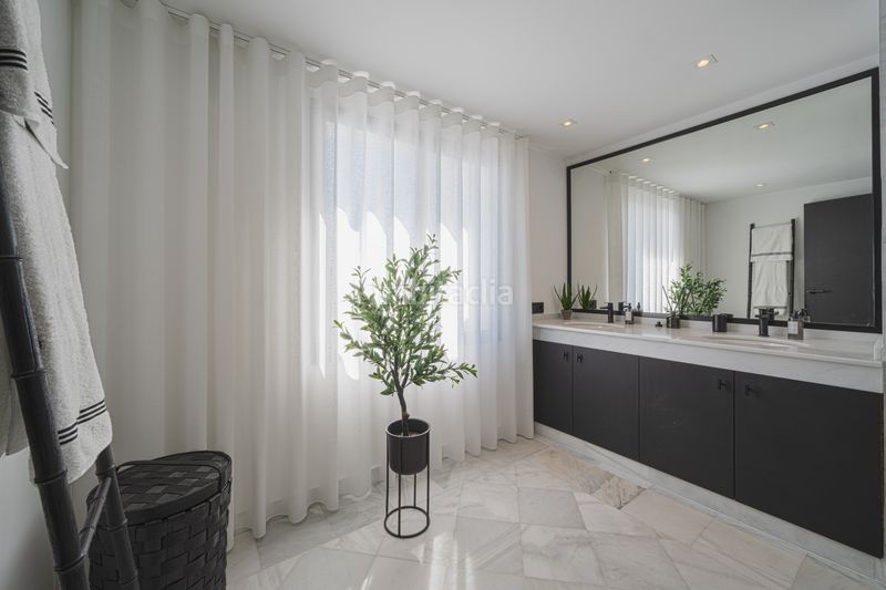Foto cdd15ed4-6314-4856-94bb-5aef5cad1cbd. Casa amb aparcament piscina a Casco Antiguo Marbella