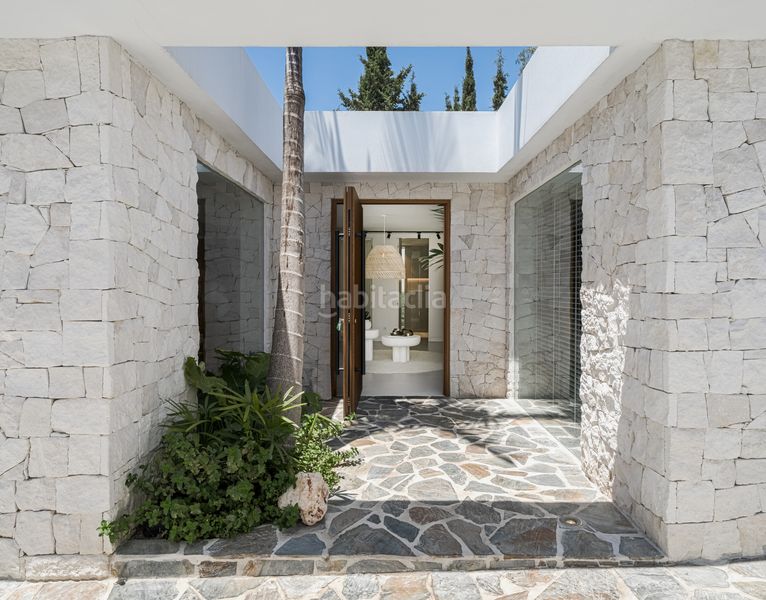 Foto ce85a440-7a95-4a97-8781-e3efe2a94bfa. Casa amb aparcament piscina a Casco Antiguo Marbella