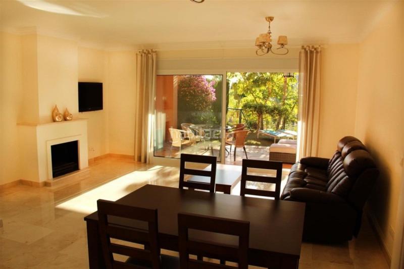 Foto c5099cfa-f554-4fbd-82b1-b7320549e25a. Casa adosada adosado en venta en Casco Antiguo Marbella