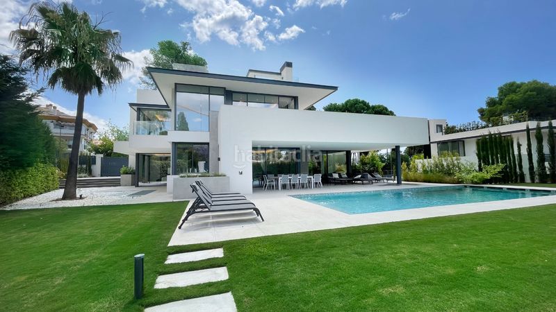 Foto 1b6256bd-5817-4b02-850c-f43a68718e2c. Casa amb aparcament piscina a Puente Romano Marbella
